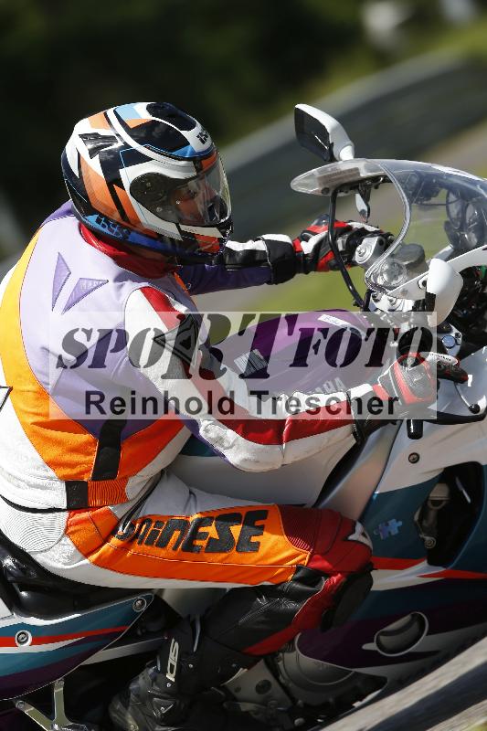 /Archiv-2024/29 12.06.2024 MOTO.CH Track Day ADR/Gruppe blau/43